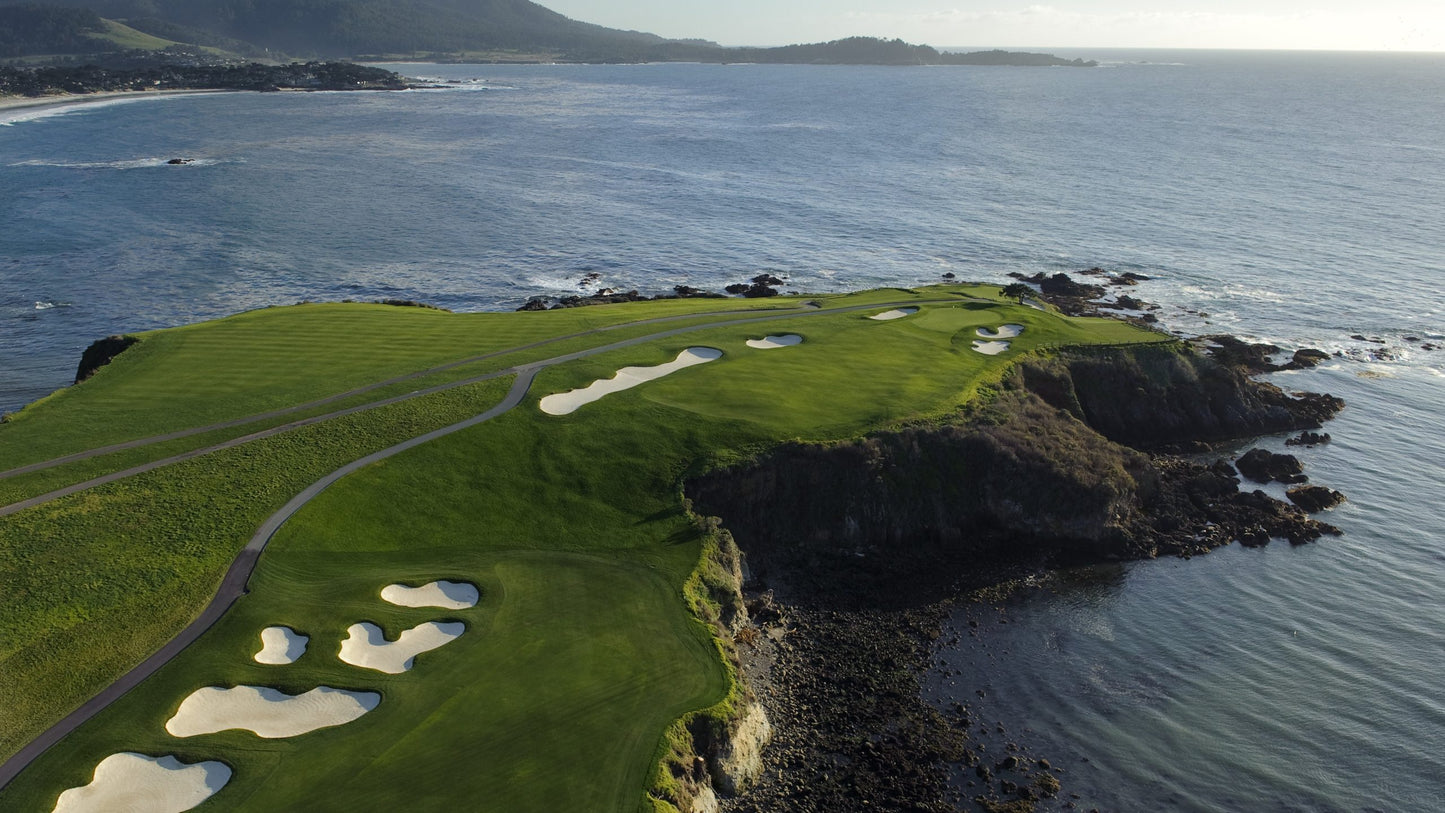Pebble Beach Golf Links coastal golf trip