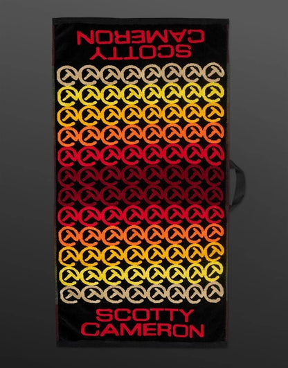 Scotty Cameron Wallpaper Circle T Golf Towel Red/Black